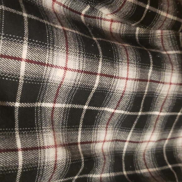 Plaid cropped shirt - Picture 2 of 6